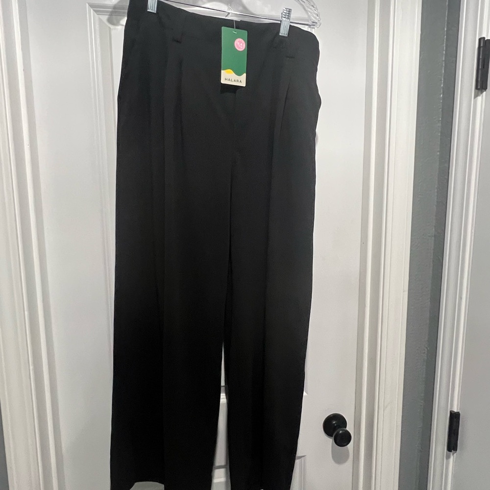 NWT, HALARA wide leg pants